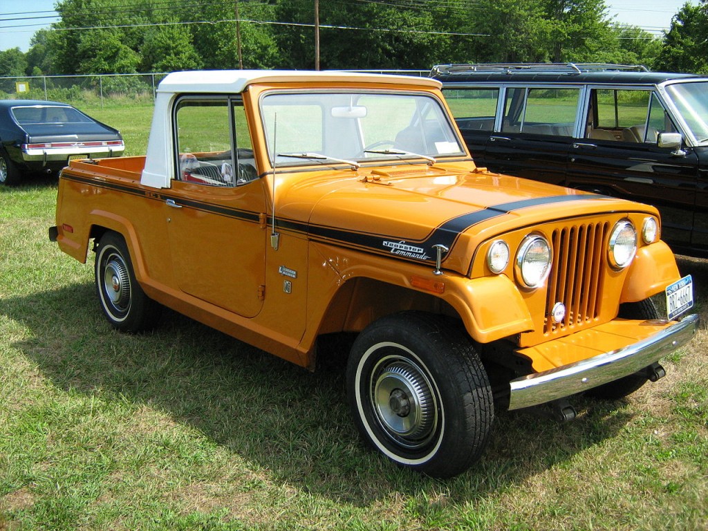 JWW47-1971_Jeepster_Commando_SC-1_pickup_orange_r-Cecil'10